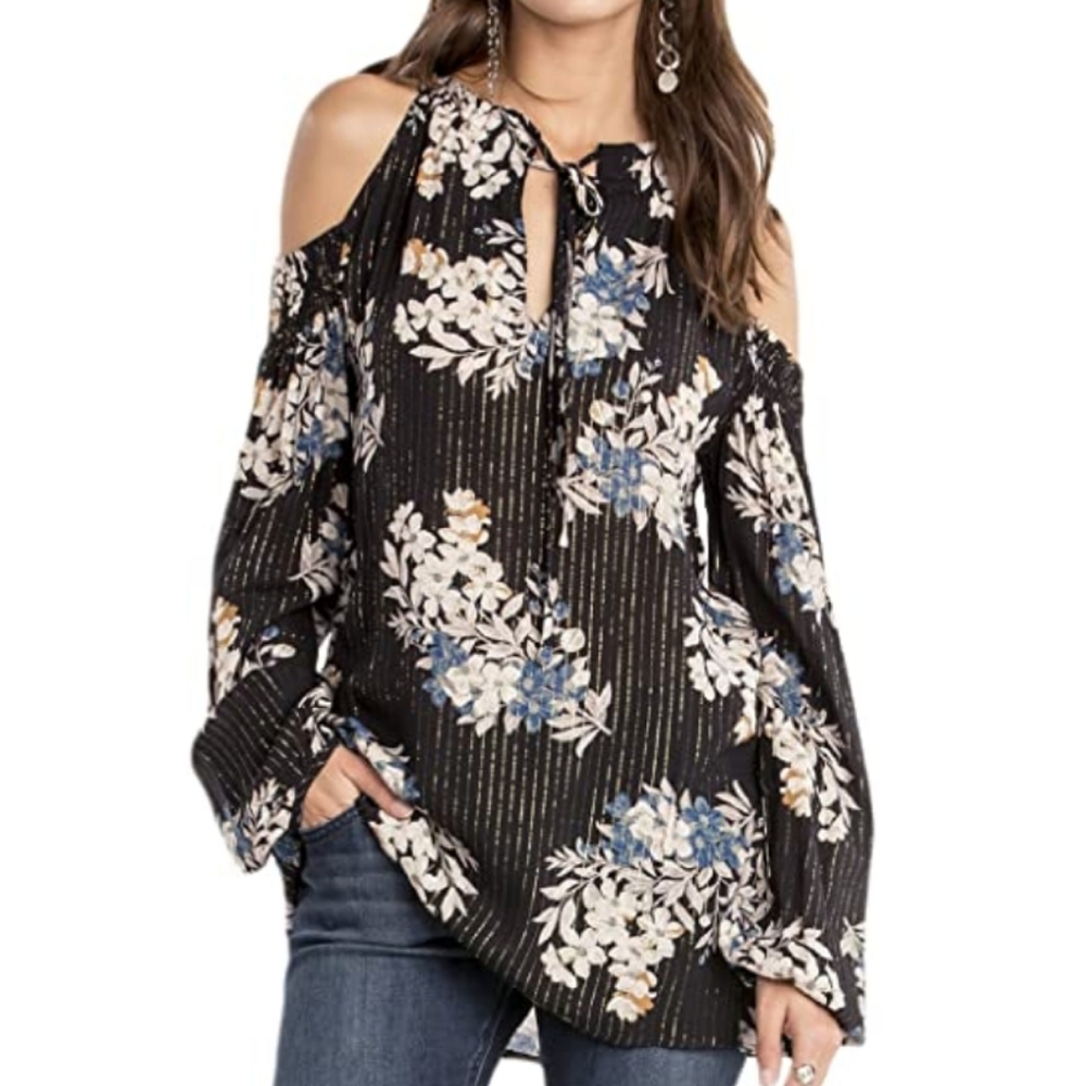 Miss Me Cold Shoulder Shimmer blouse
